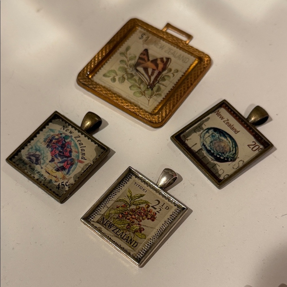 New Zealand Stamp Pendant Set